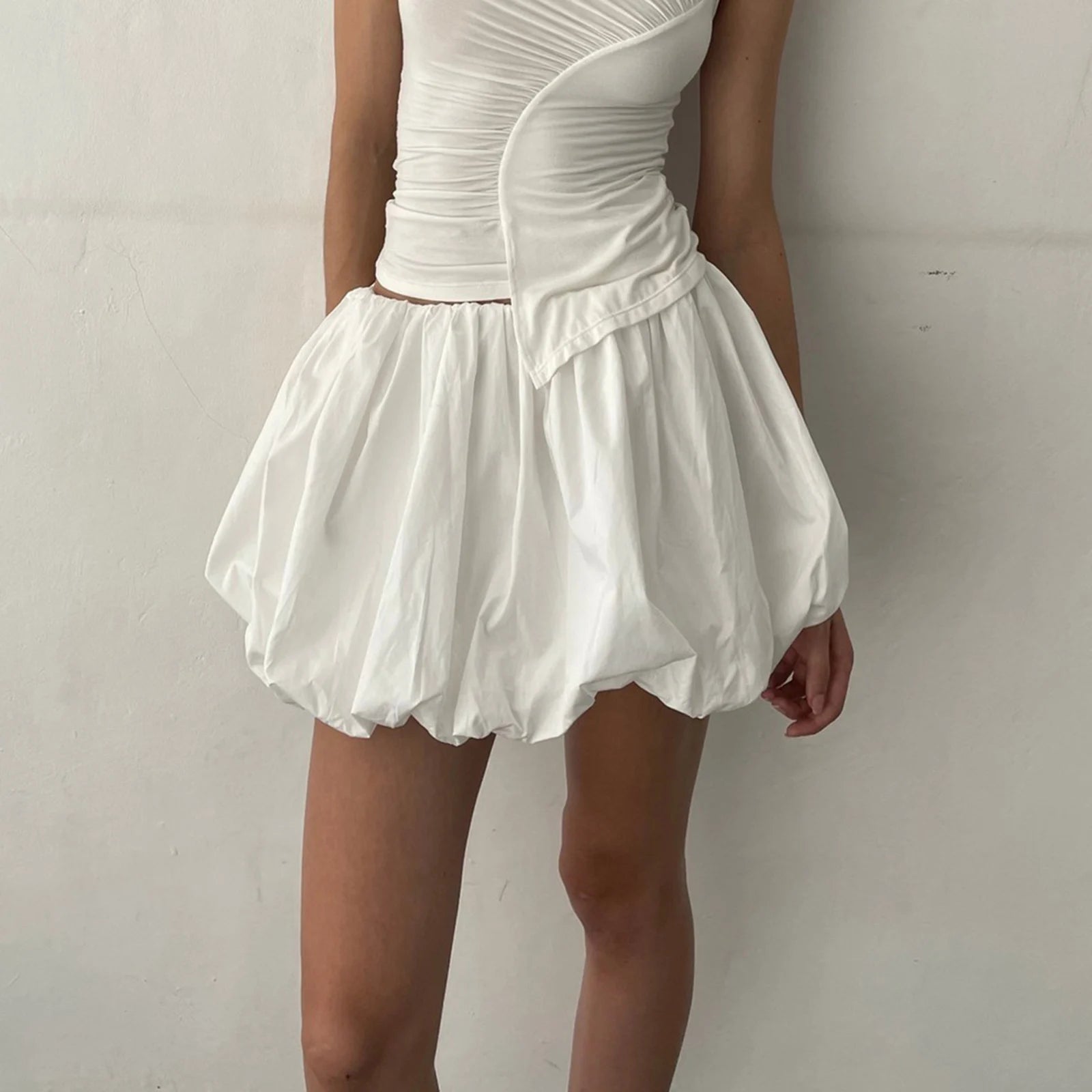 Women Lantern Mini Skirts Summer Casual Loose Fitting Elastic Waist Solid Color Short Puffball Skirt Sweet Style Skirts Girls